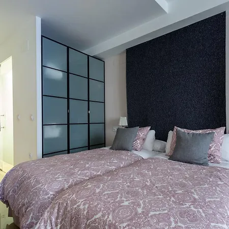 Edificio Constitucion * Séville